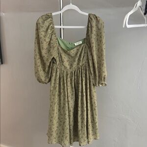 Storia Green and Pink Floral Dress